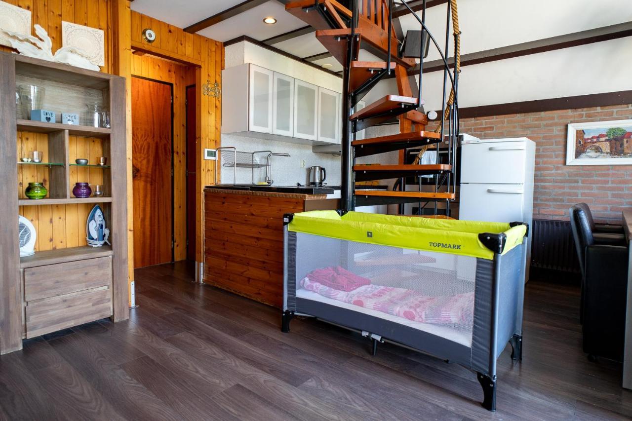 Lovely House Till 6 P. Near Amsterdam, Sea Apartamento Opmeer Exterior foto